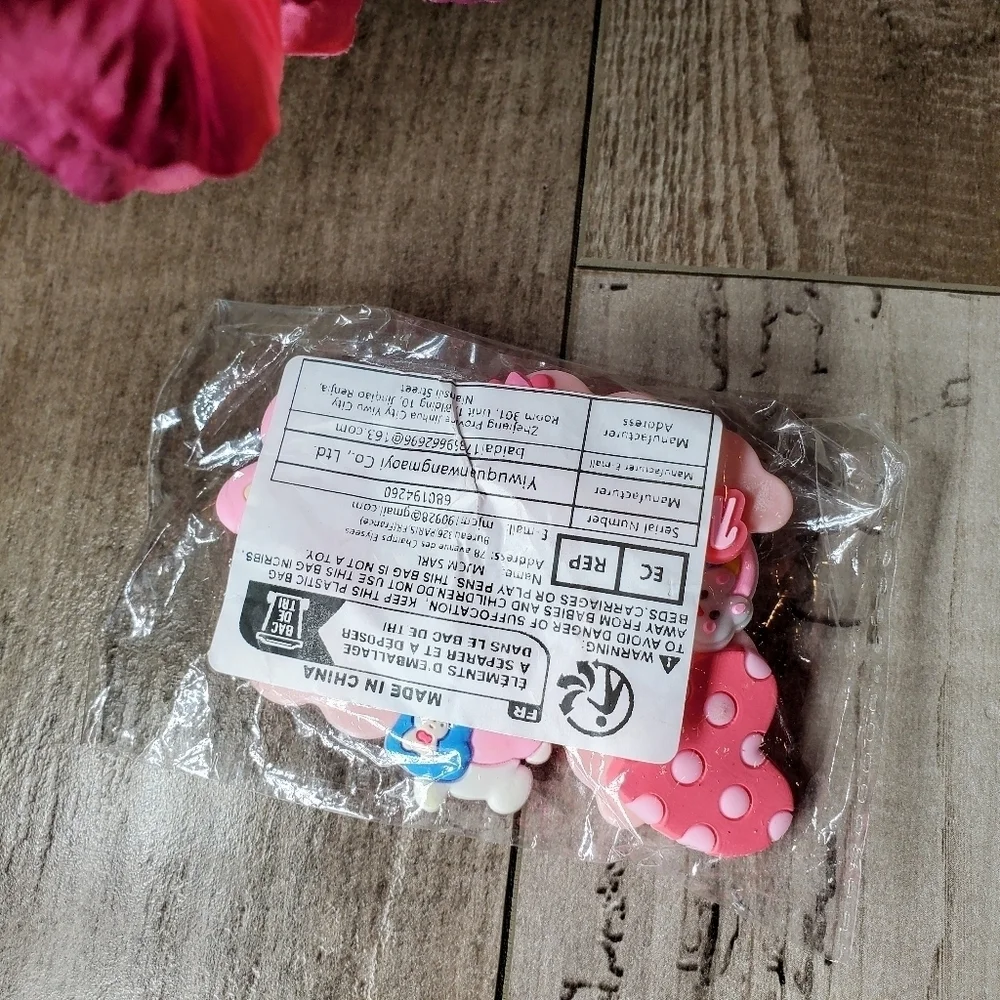NWT Sanrio Melody Rainbow Hair Clips 5pc Pink